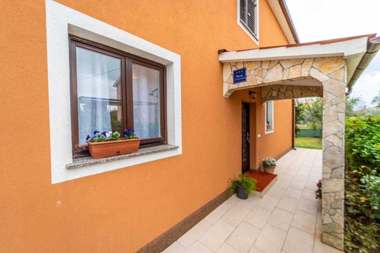 House Silvija Pula Apartment Екстериор снимка