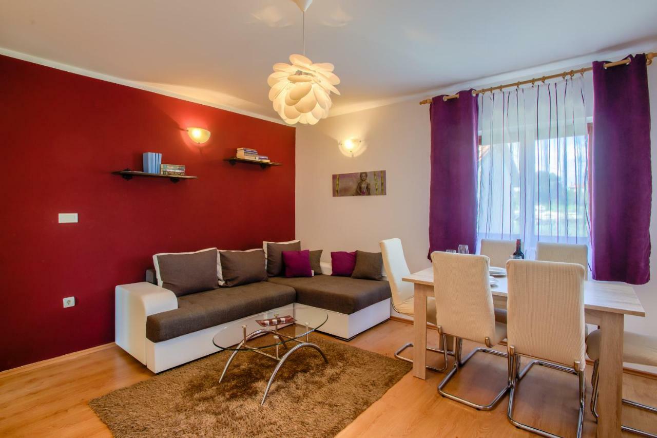 House Silvija Pula Apartment Екстериор снимка