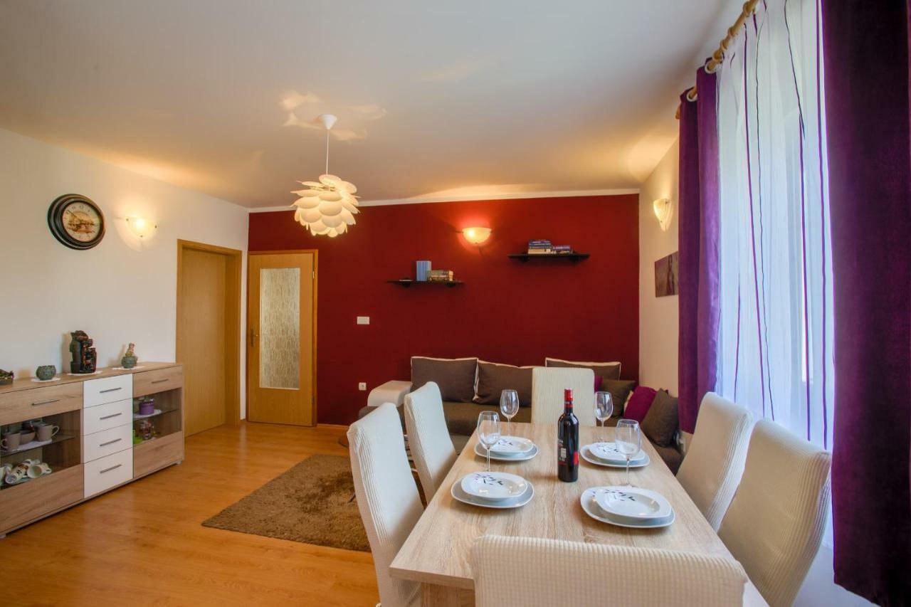 House Silvija Pula Apartment Екстериор снимка